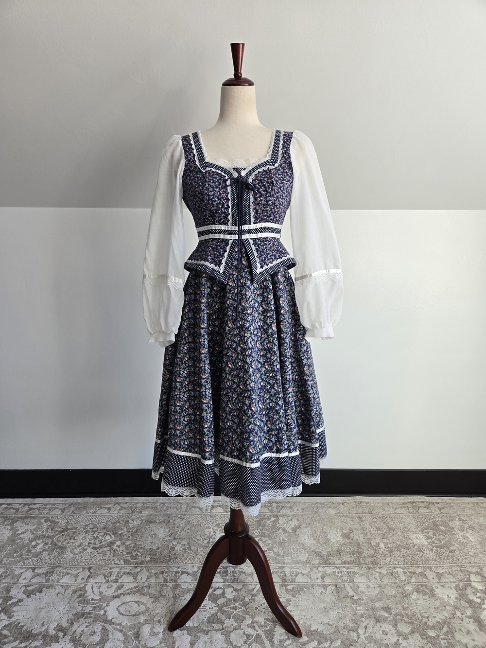 Gold Label Gunne Sax by Jessica San Fransisco Vintage 70s Calico Prairie Dress